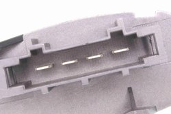 REGLAJ VENTILATOR HABITACLU VEMO V30-03-0015 - Compatibil cu MERCEDES-BENZ