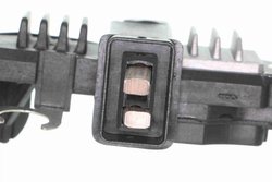 REGULATOR ALTERNATOR VEMO V42-77-0009 - Compatibil cu CITROEN, FIAT, LANCIA, PEUGEOT, SUZUKI