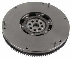 VOLANTA SACHS 2294 501 223 - Compatibil cu IVECO