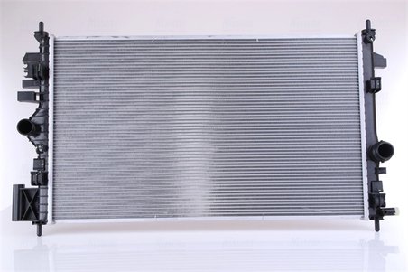 Radiator racire motor Nissens 630773