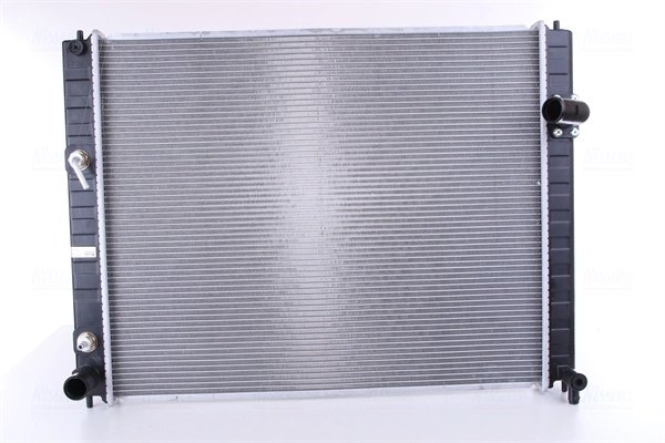 Radiator racire motor Nissens 681208