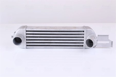 Intercooler Nissens 96179
