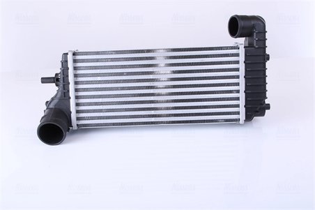 Intercooler Nissens 96251