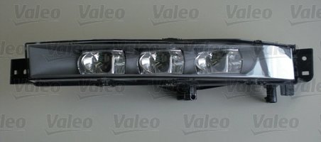 PROIECTOR CEATA VALEO 044563 - Compatibil cu BMW