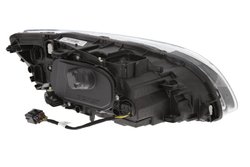 FAR VALEO 045202 - Compatibil cu VOLVO