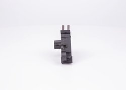 REGULATOR ALTERNATOR BOSCH 1 986 AE0 047 - Piesa auto compatibila cu mai multe marci