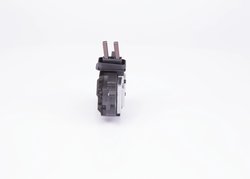 REGULATOR ALTERNATOR BOSCH 1 986 AE0 157 - Piesa auto compatibila cu mai multe marci