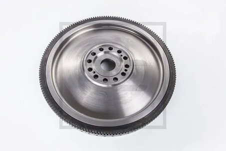 VOLANTA PE AUTOMOTIVE 100.205-00A - Compatibil cu DAF