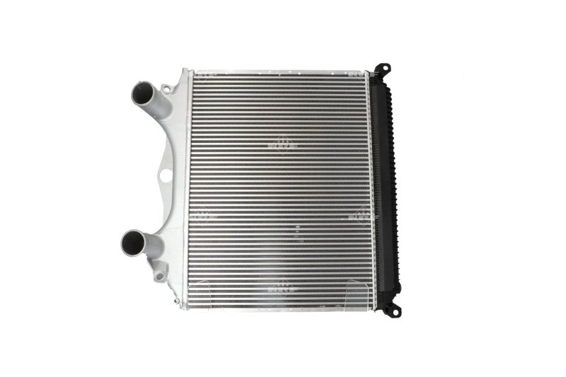INTERCOOLER NRF 30204 - Compatibil cu MAN