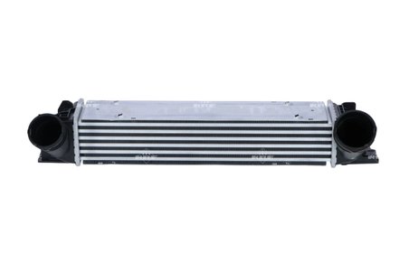 INTERCOOLER NRF 30907A - Compatibil cu BMW