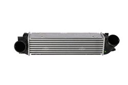 INTERCOOLER NRF 30947 - Compatibil cu BMW