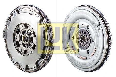 VOLANTA LUK 415 0153 10 - Compatibil cu NISSAN