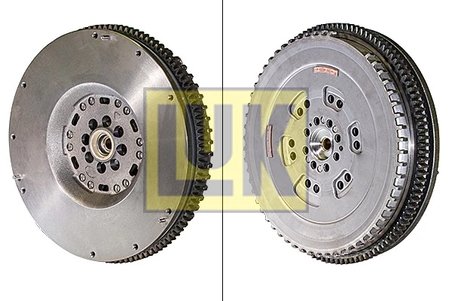 VOLANTA LUK 415 0568 10 - Compatibil cu NISSAN