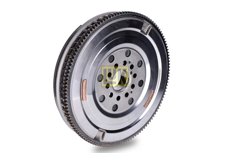 Volanta LUK 415 0824 10