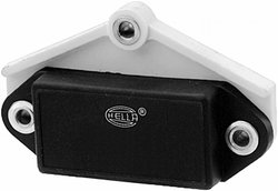 REGULATOR ALTERNATOR HELLA 5DR 004 246-741 - Piesa auto compatibila cu mai multe marci