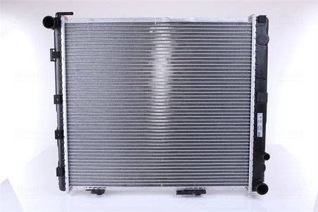 Radiator racire motor Nissens 62696A
