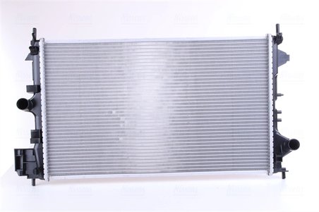 Radiator racire motor Nissens 63123