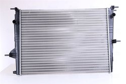 Radiator racire motor Nissens 637606