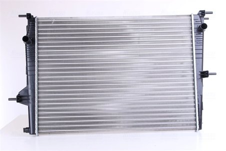 Radiator racire motor Nissens 637606