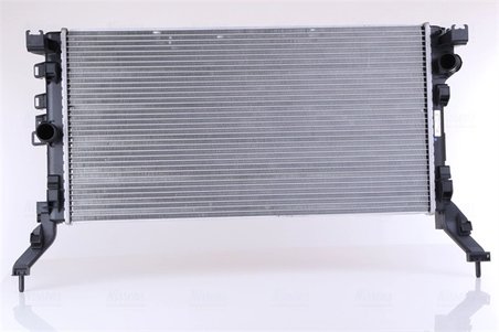 Radiator racire motor Nissens 637619