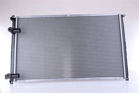 Radiator racire motor Nissens 63935A