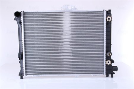 Radiator racire motor Nissens 64033A