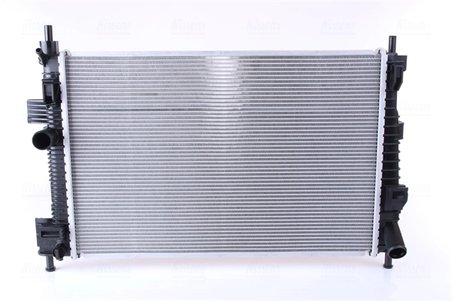 Radiator racire motor Nissens 66869