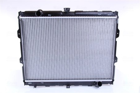 Radiator racire motor Nissens 67046