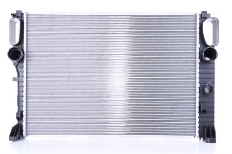 RADIATOR RACIRE MOTOR NISSENS 67102A - Compatibil cu MERCEDES-BENZ