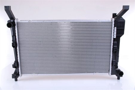 Radiator racire motor Nissens 67106