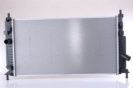 Radiator racire motor Nissens 68520