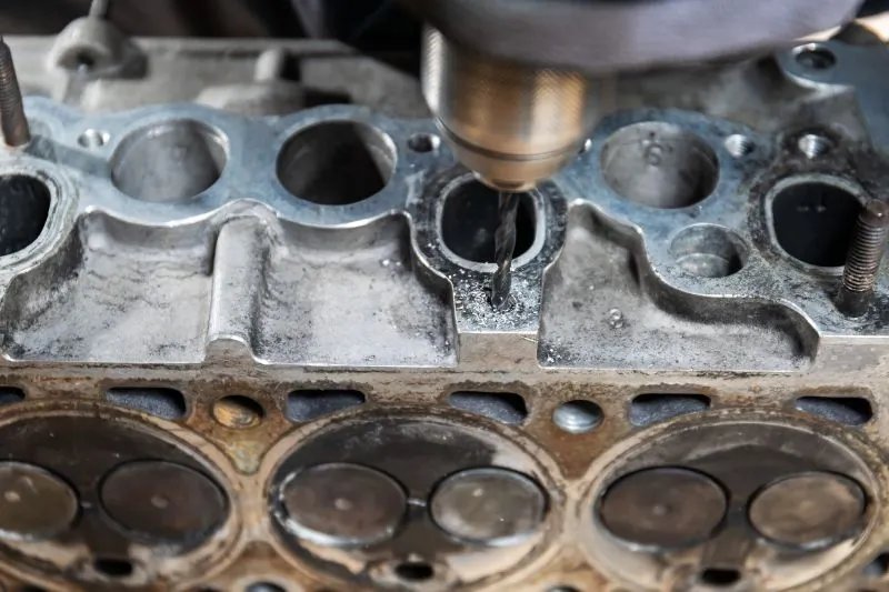 EXTRACTOR DE SURUB HAZET 840/8 - Piesa auto compatibila cu mai multe marci