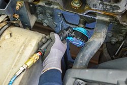 MASINA DE INSURUBAT CU PERCUTIE (AER COMPRIMAT) HAZET 9012ATT - Piesa auto compatibila cu mai multe marci