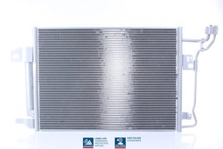 Radiator climatizare Nissens 941247