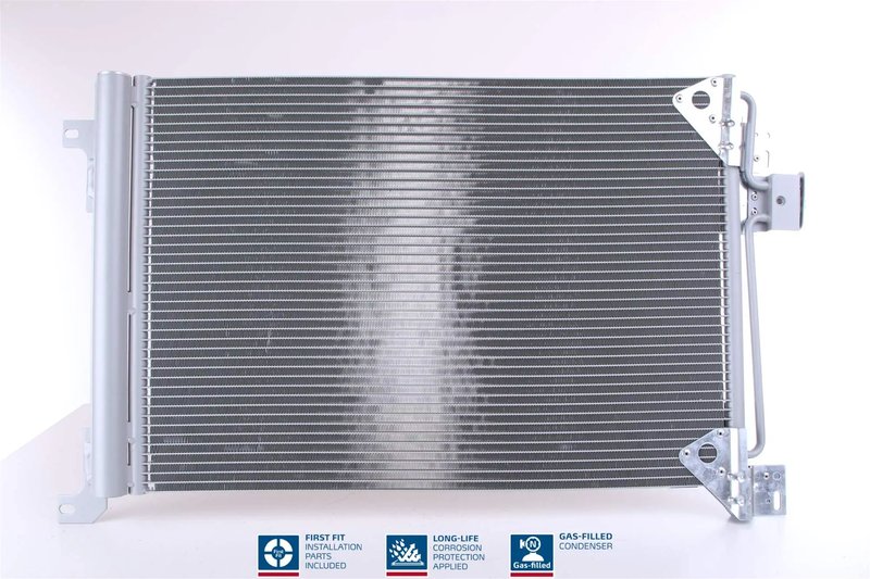 RADIATOR CLIMATIZARE NISSENS 94713 - Compatibil cu IVECO