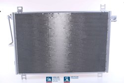 Radiator climatizare Nissens 94913