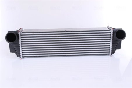 Intercooler Nissens 96100