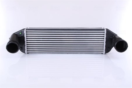 INTERCOOLER NISSENS 96128 - Compatibil cu BMW