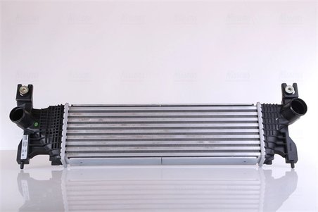 Intercooler Nissens 961556