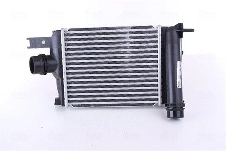 Intercooler Nissens 96529
