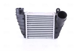 Intercooler Nissens 96682