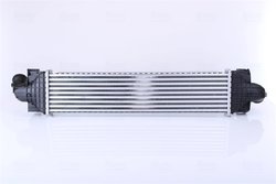 Intercooler Nissens 96689