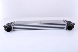 Intercooler Nissens 96736