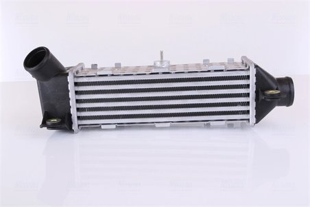 Intercooler Nissens 96769