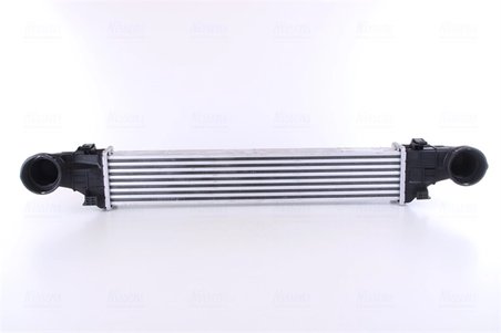Intercooler Nissens 96785