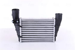 Intercooler Nissens 96896