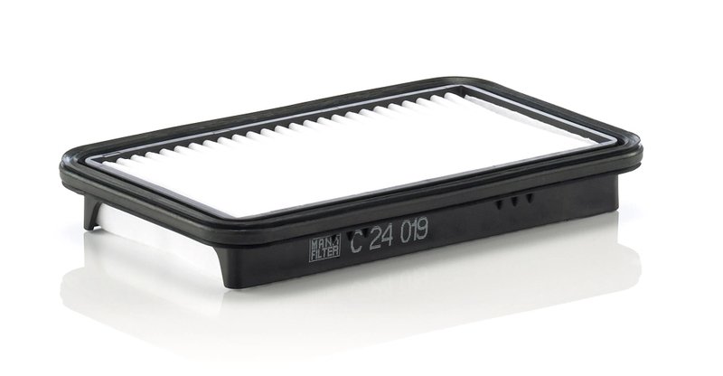 FILTRU AER MANN-FILTER C 24 019 - Compatibil cu SUZUKI