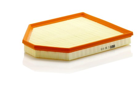 FILTRU AER MANN-FILTER C 30 013 - Compatibil cu BMW