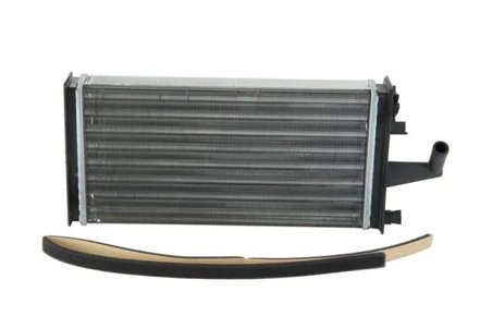 SCHIMBATOR CALDURA INCALZIRE HABITACLU THERMOTEC D6E001TT - Compatibil cu IVECO