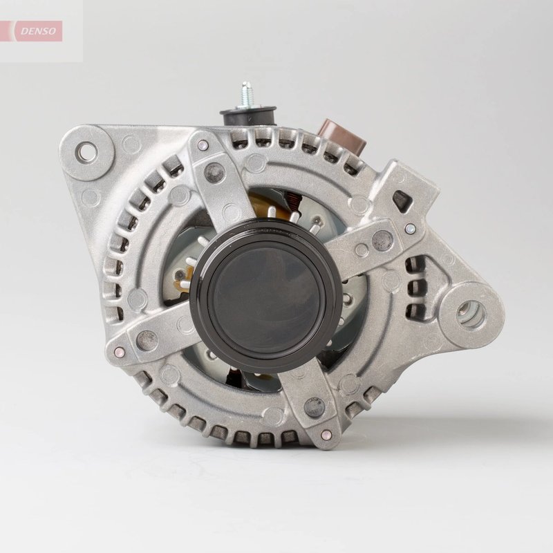 Alternator Denso DAN1011